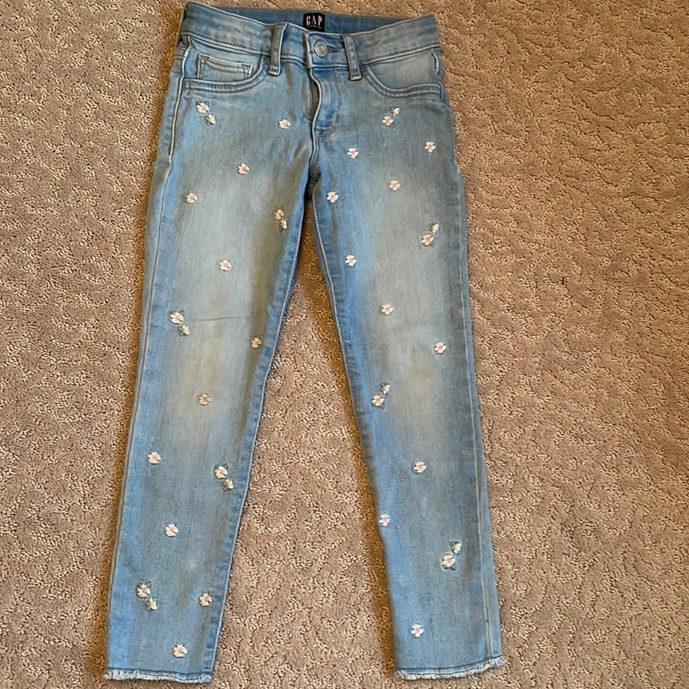 GAP girls denim embroidered jeggings size 7